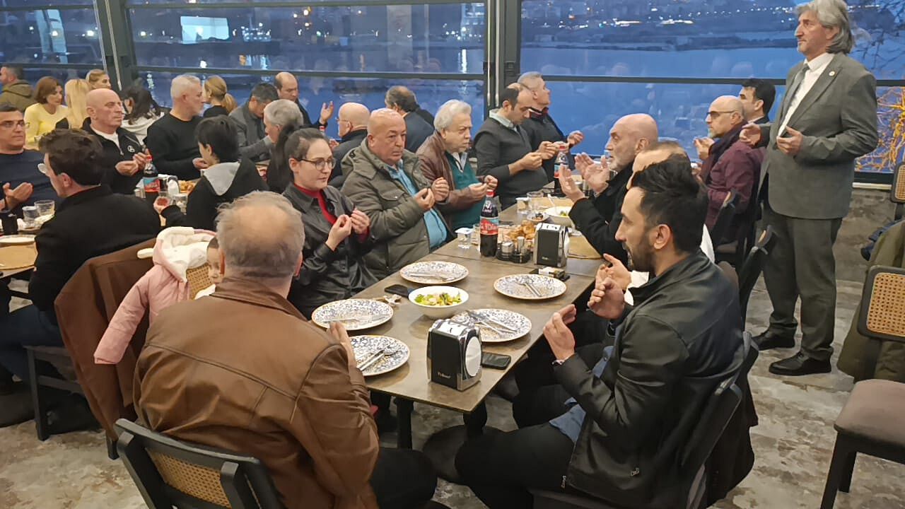 B8E7Dafe Fdef 4439 Afc8 A302595224Dd