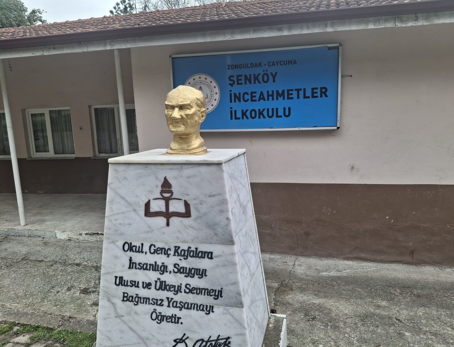 F1Edca63 08E2 410B A7Ee 8D2847A391Ec