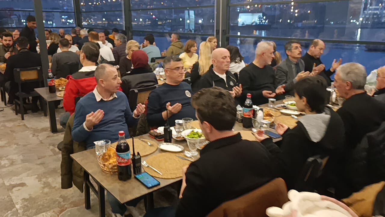 Ff2Fcc27 2Fa4 4A93 8D7A 3220F3127Ac1