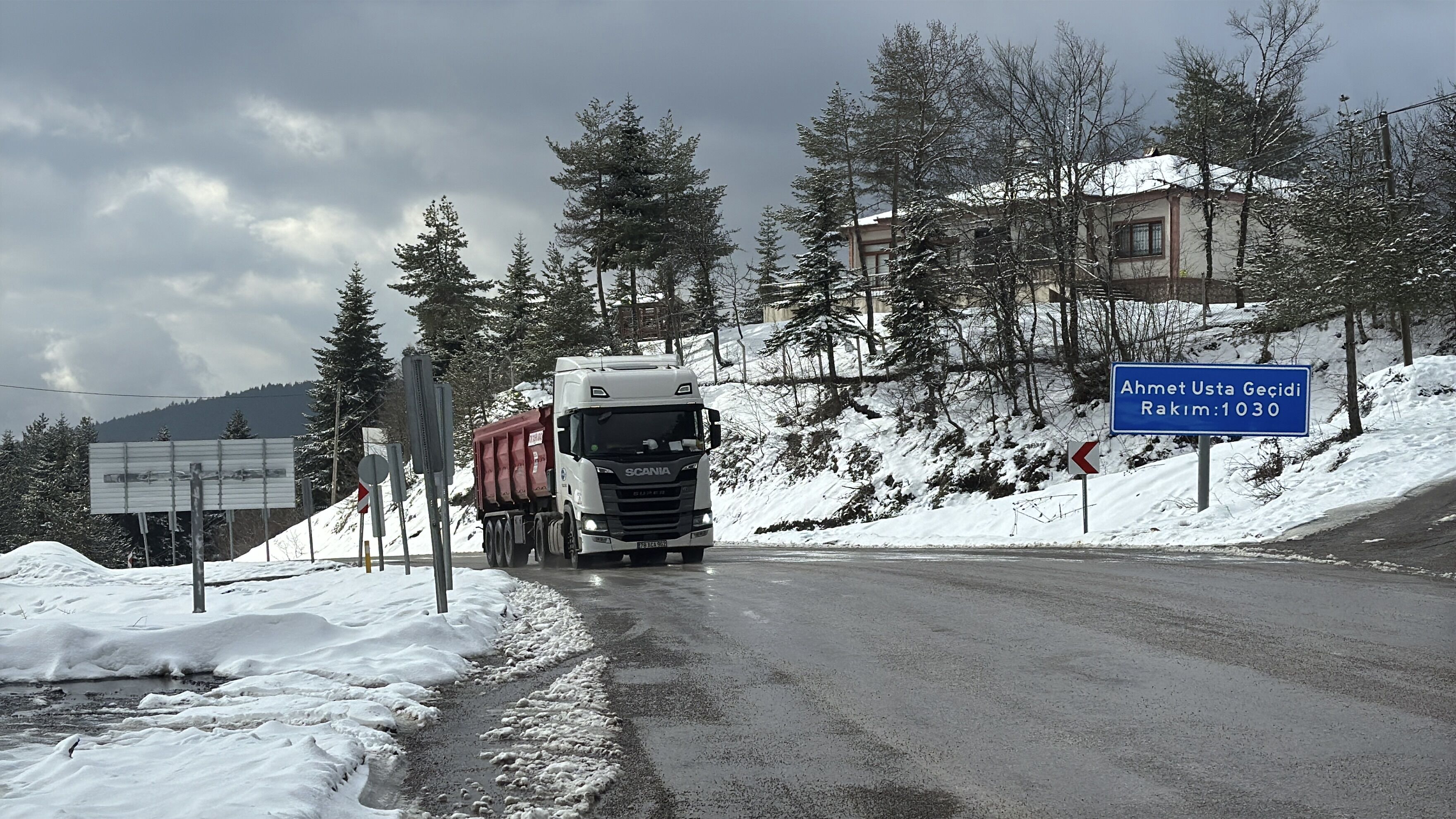 K A R A B U K U N Y U K S E K K E S I M L E R I N E K A R Y A G D I 1195702 355515