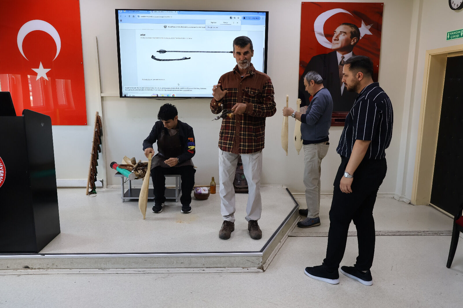 169E07Aa 3348 40Bb 89Ce 7287Dcc82A4E