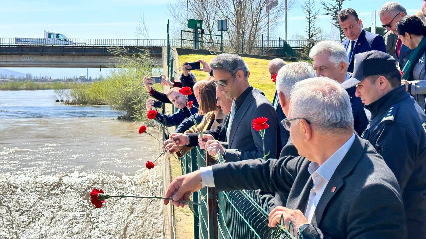 662532813 1448589643962819 6974839308877749163 N