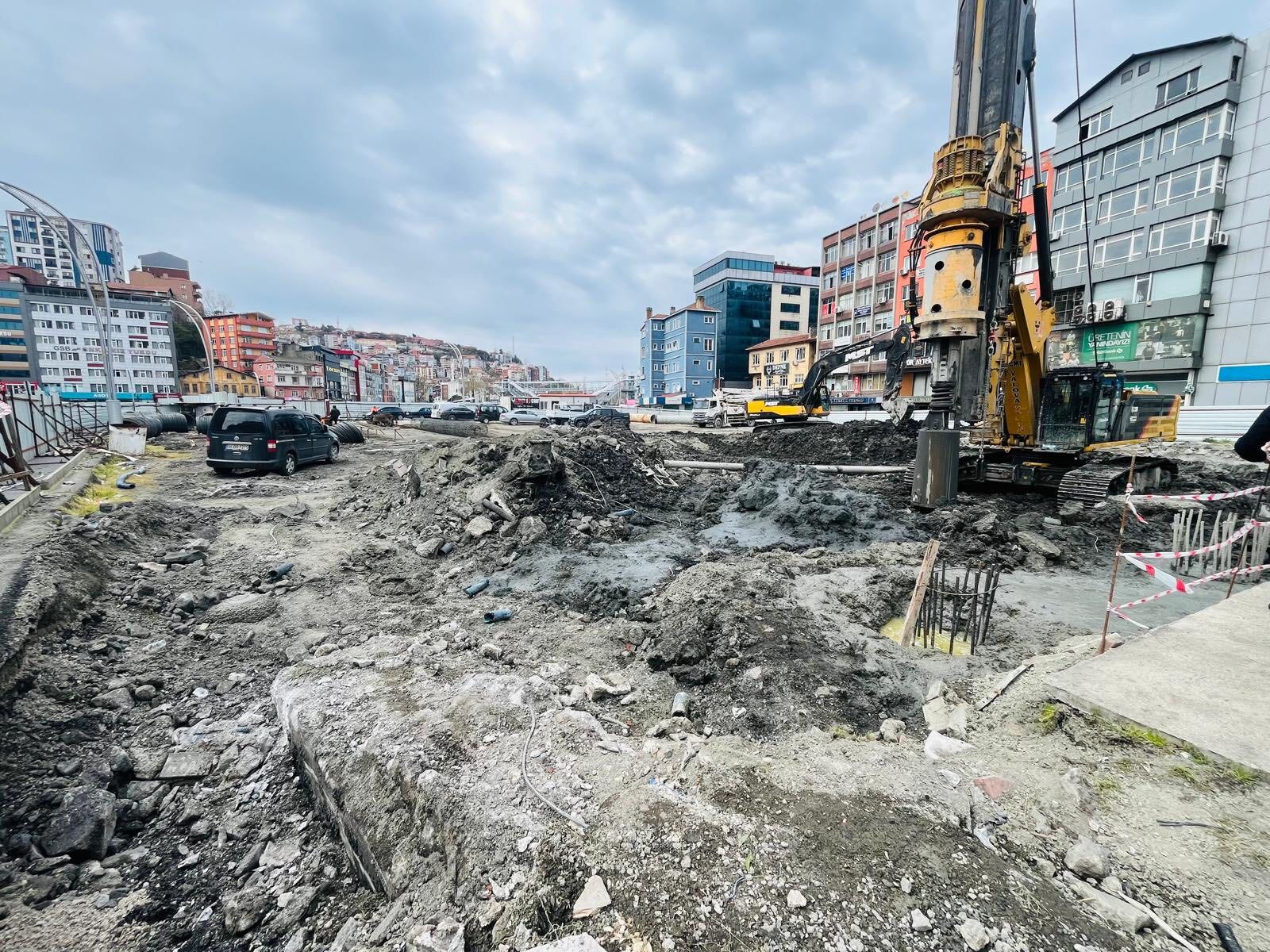 669817394 10235236924118674 8665151937397982113 N