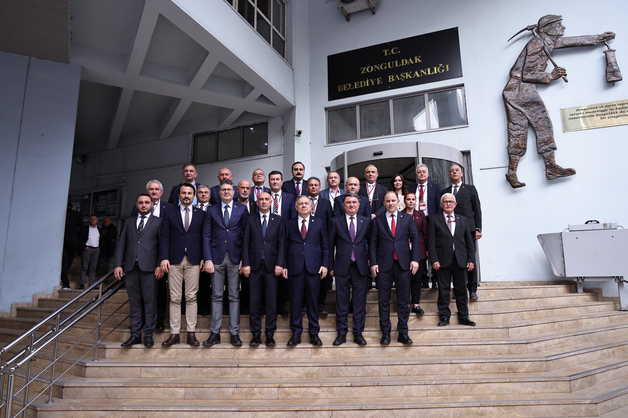 670492199 1372800968210847 948771330313565559 N