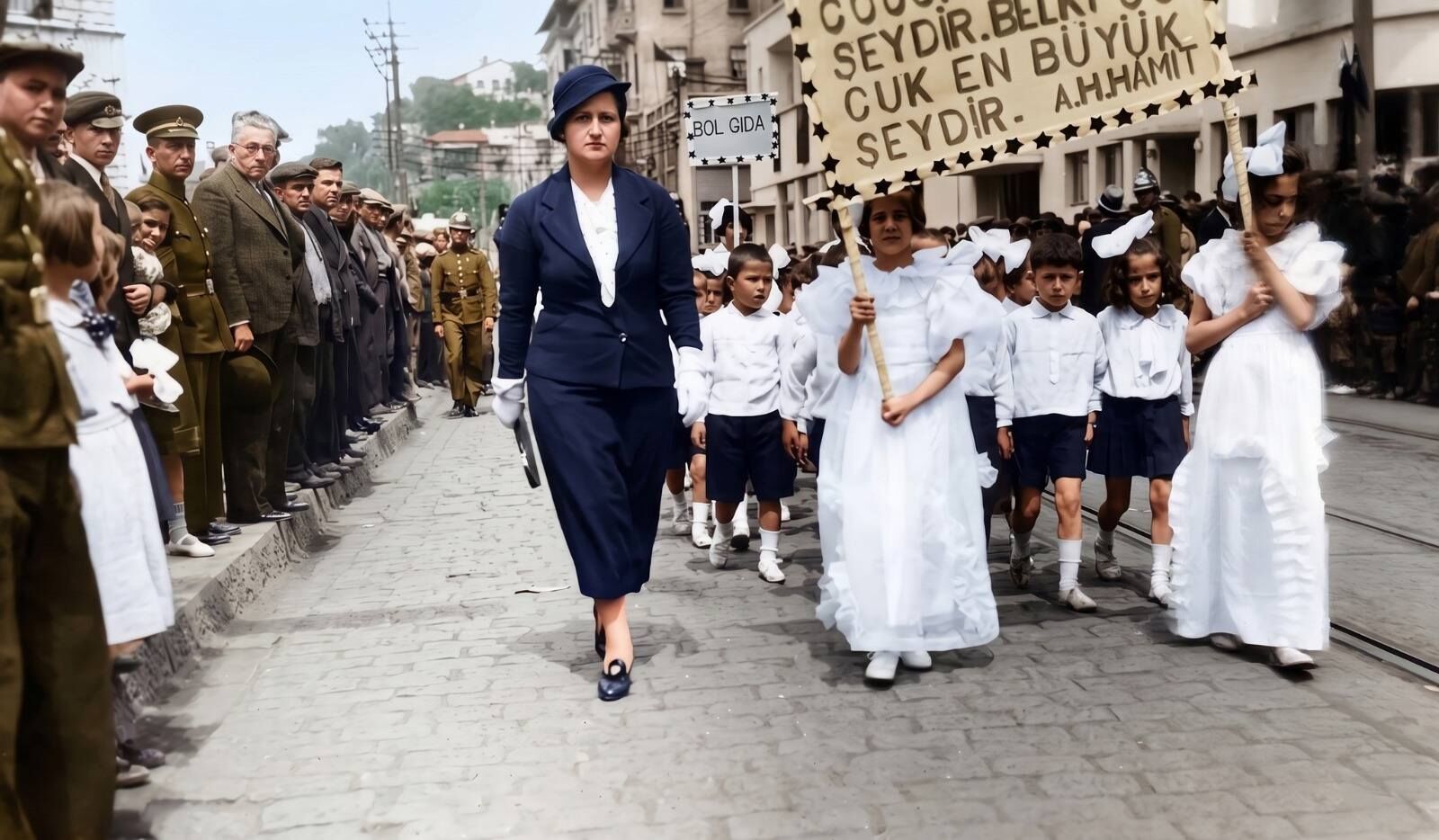 677100843 2019057898649888 1538952552664755102 N