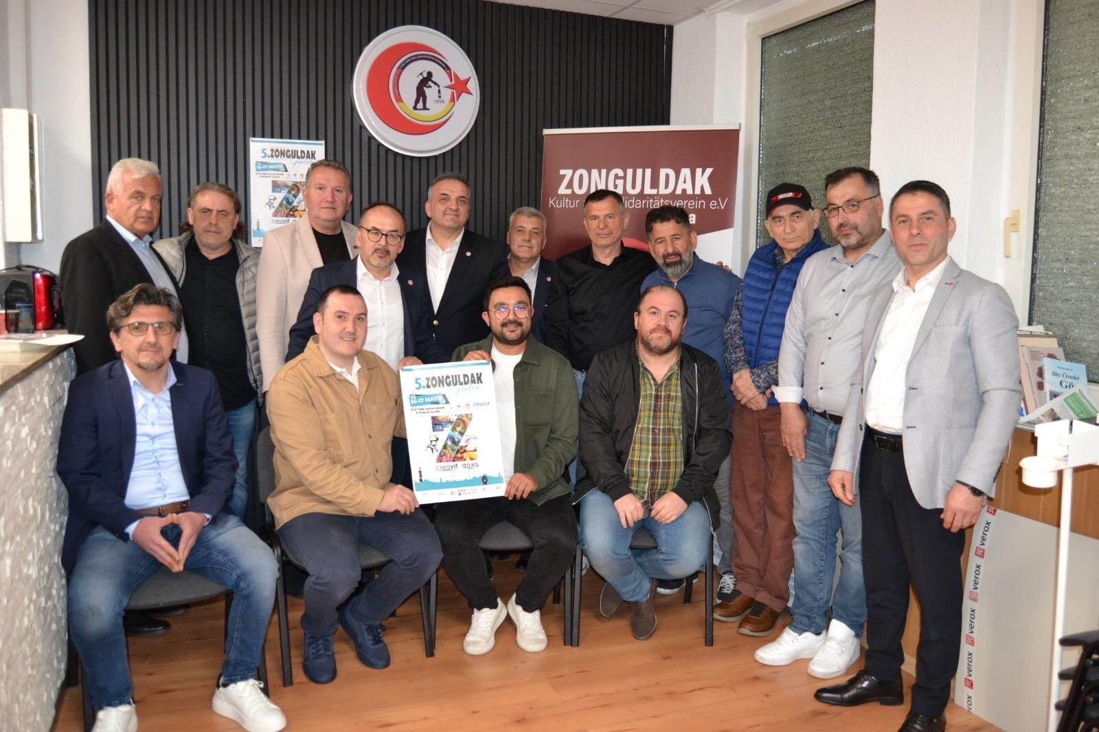 8Ce9F574 D7A8 4686 B524 0F4Dc866748F