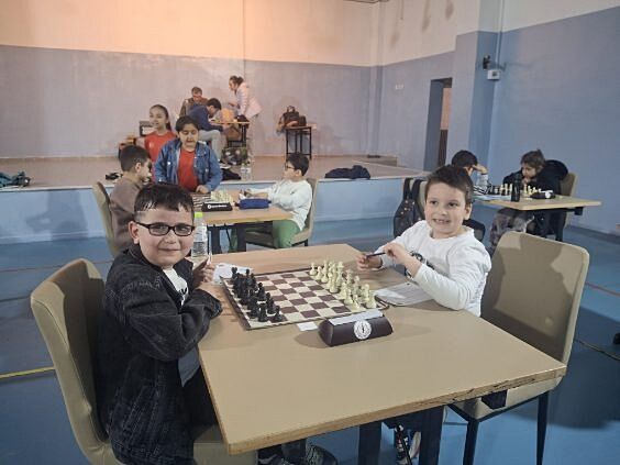 90692Afc C5D4 4865 8D01 471A2611F3Aa