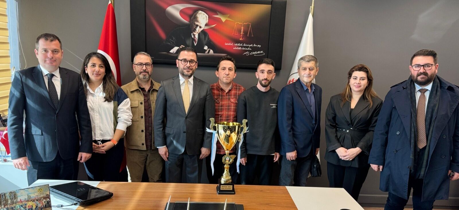 B925B8B1 49F0 4B13 88Bd D24Eb7Bf11E9