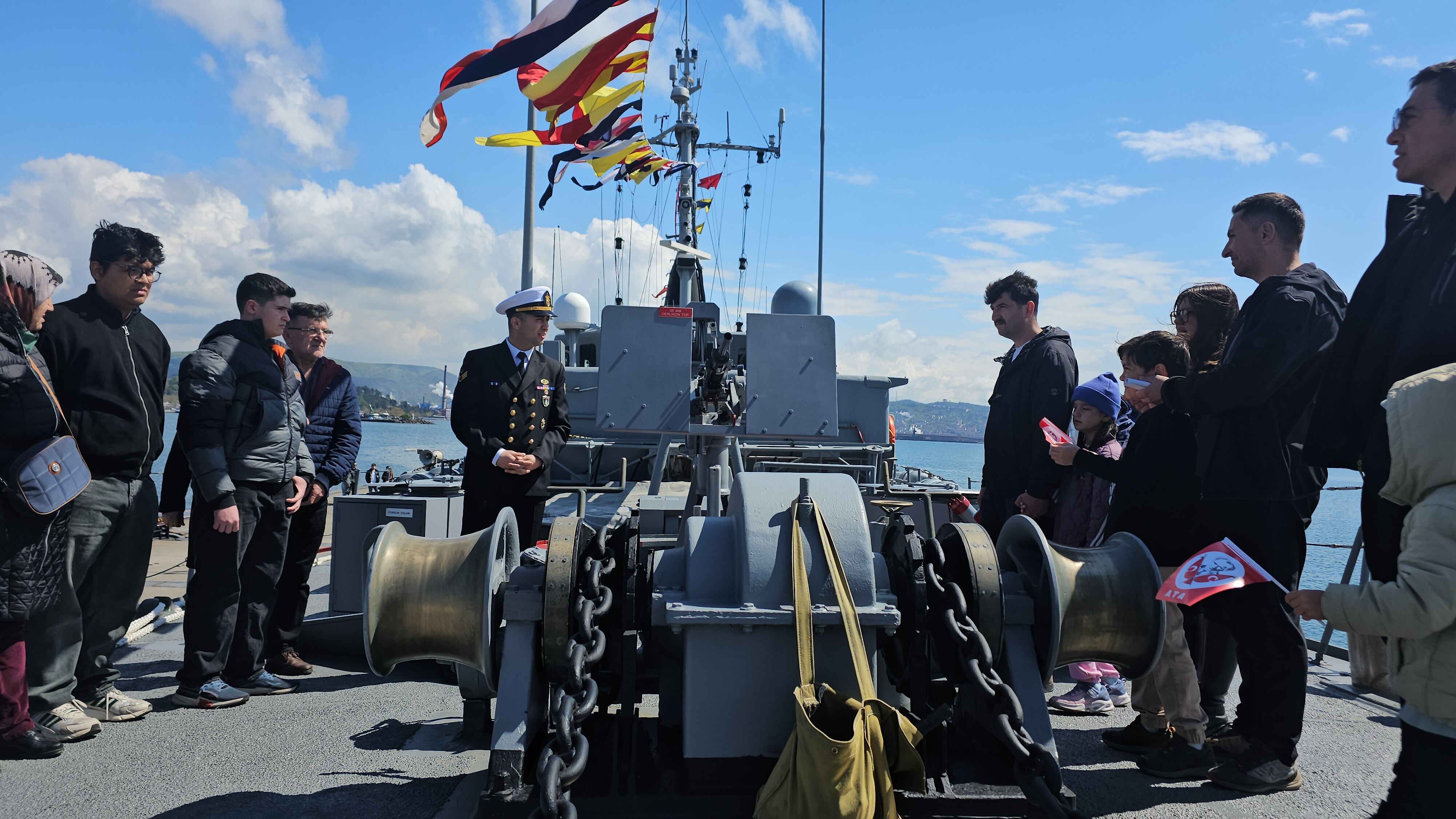 T C G E R D E M L I M A Y I N A V L A M A G E M I S I 23 N I S A 1275049 379467