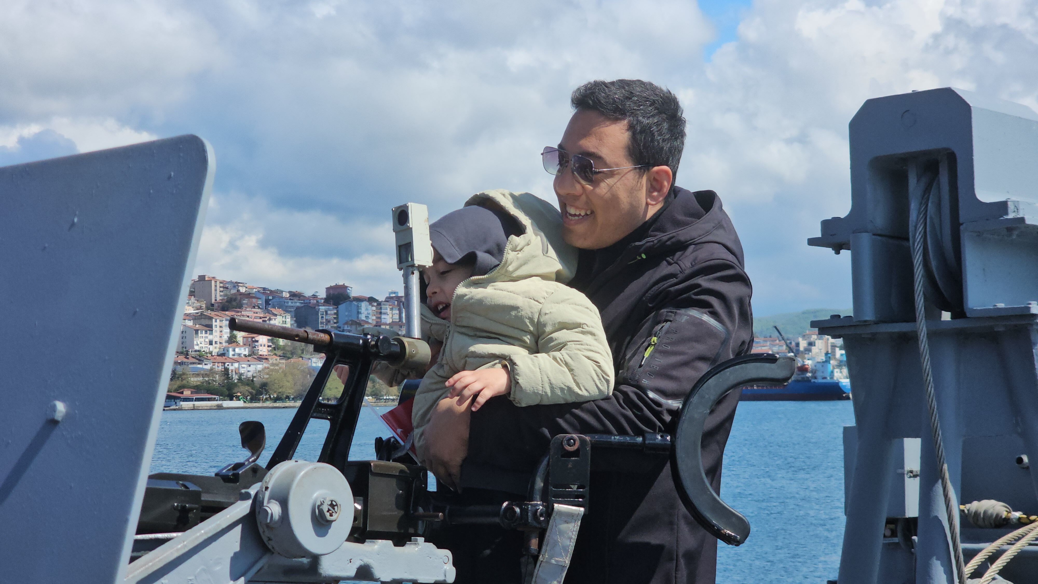 T C G E R D E M L I M A Y I N A V L A M A G E M I S I 23 N I S A 1275053 379467